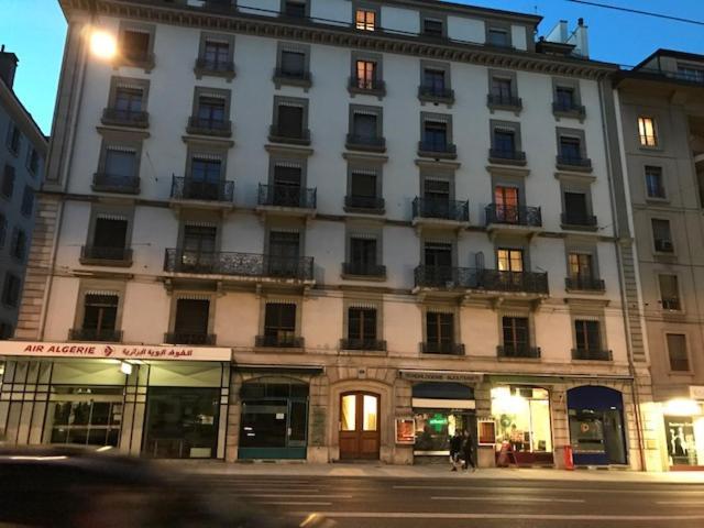 شقة جنيفا  في Quartier Gare-Mont-Blanc المظهر الخارجي الصورة